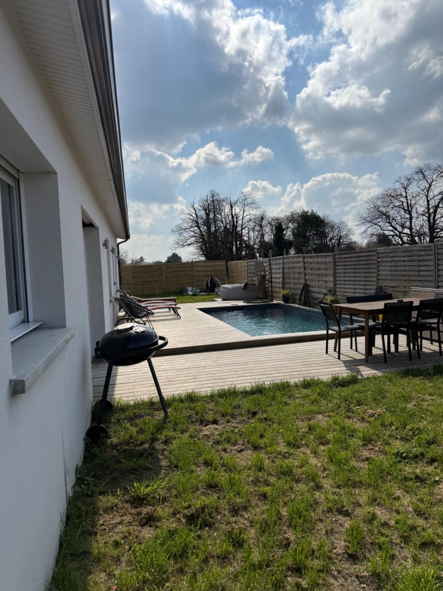 Aux Portes De Bordeaux Maison Cocooning Avec Piscine Ambares-et-Lagrave Zewnętrze zdjęcie